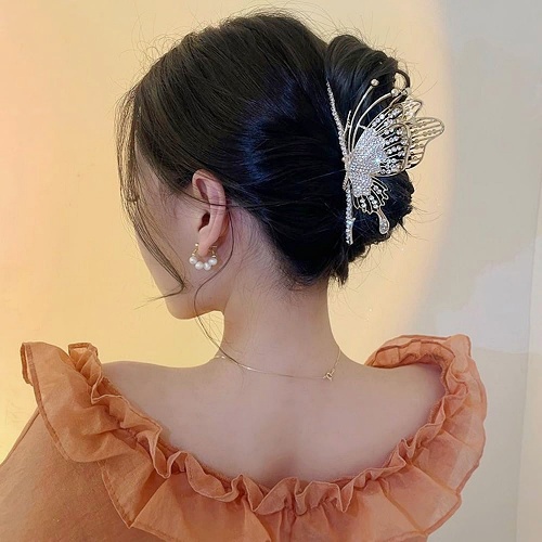 Fancy butterfly hair clips