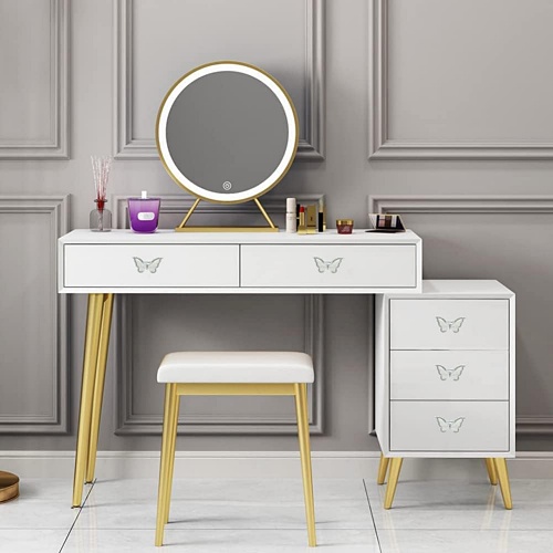 Butterfly knobs for dresser